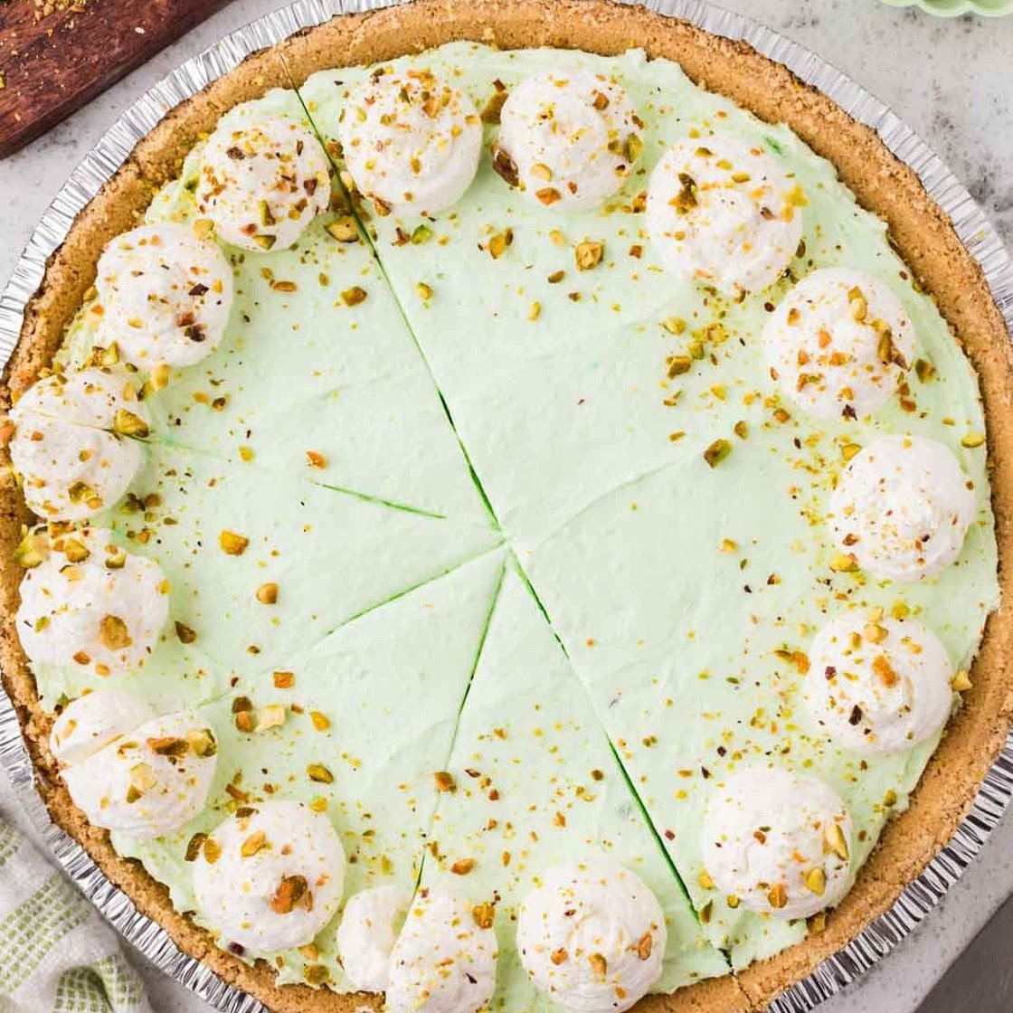 No Bake Pistachio Cheesecake Pie