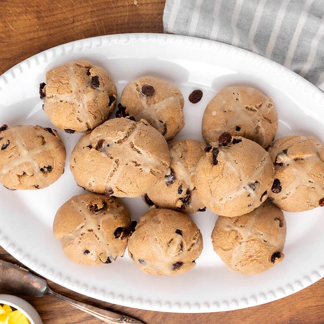 Traditional Hot Cross Buns Recipe With Honey and Raisins