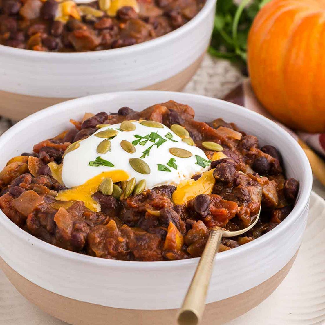 Slow Cooker Pumpkin Chili with Black Beans