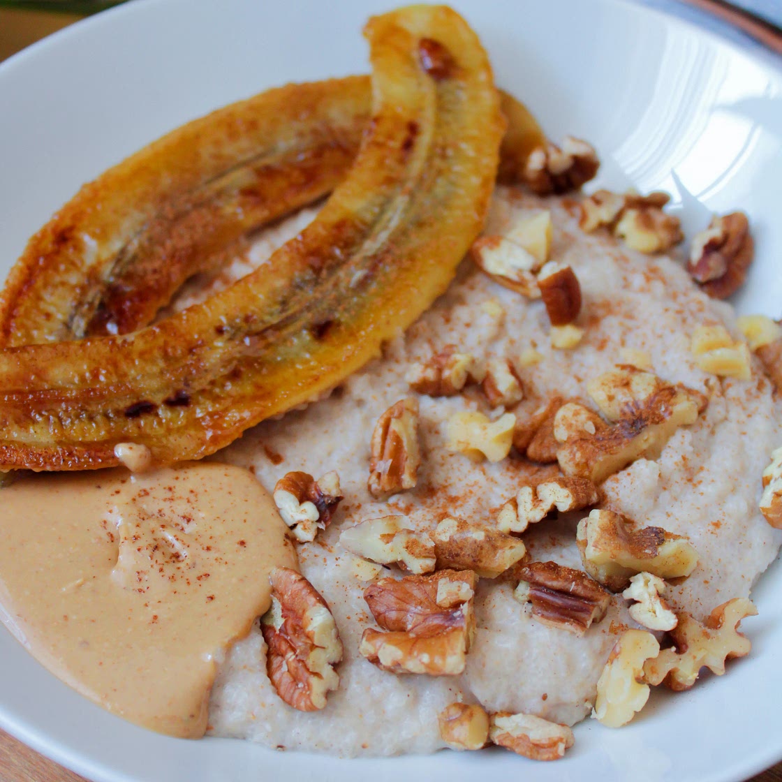 Fonio Porridge with Caramelized Bananas