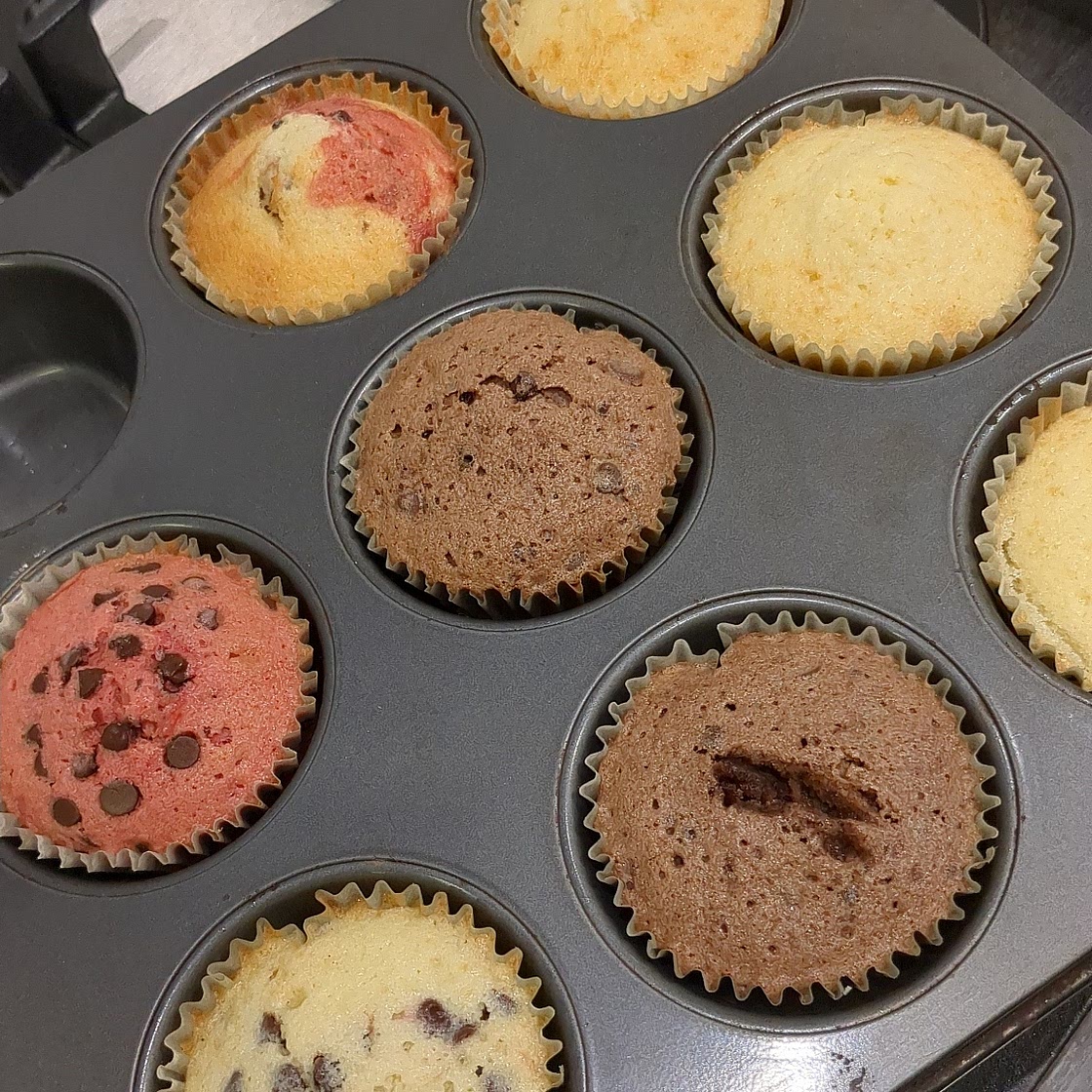 Easy vanilla cupcakes