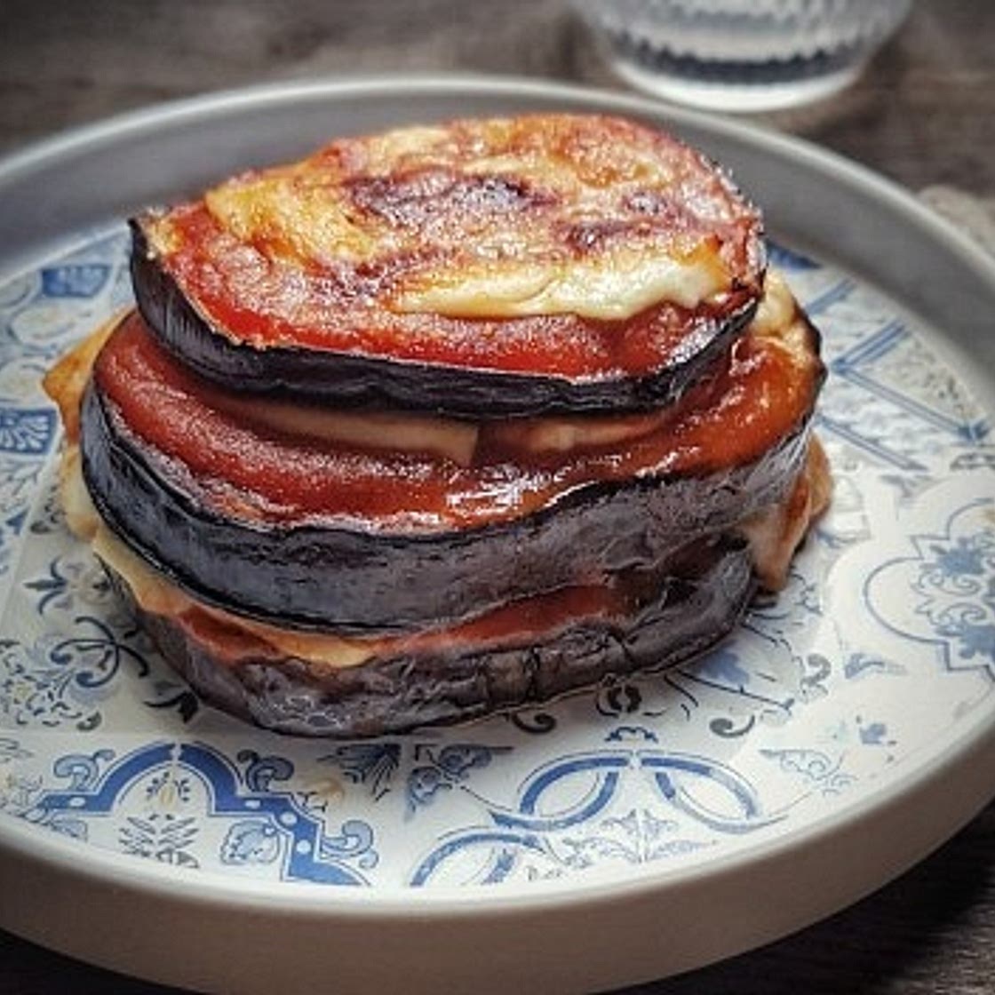 PARMIGIANA DI MELANZANE GRATINATA IN MONOPORZIONE