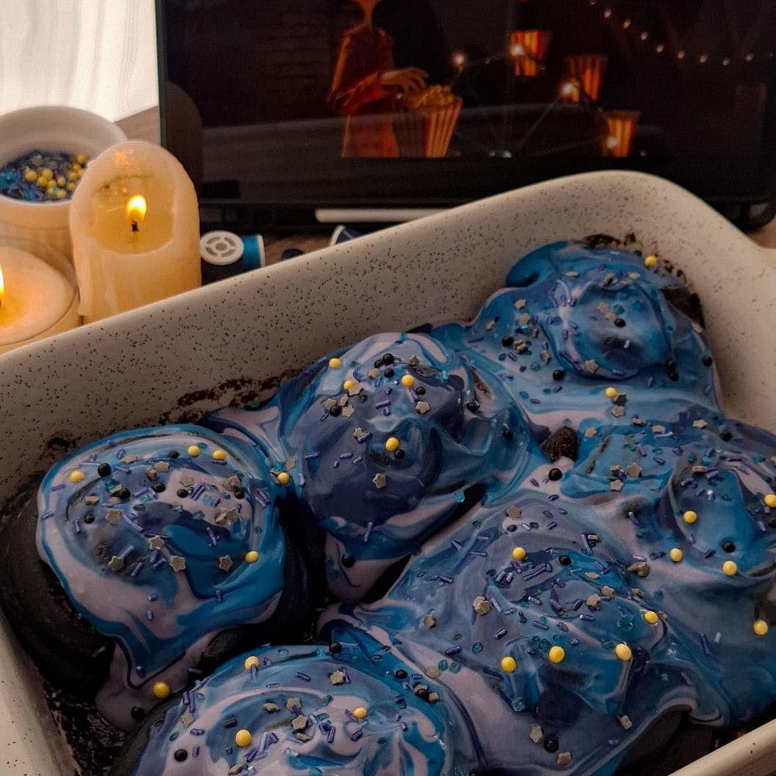 Coraline Themed Cinnamon Rolls (Viral Recipe)