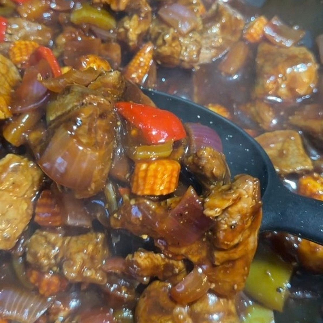 Sticky sweet and sour steak fakeaway