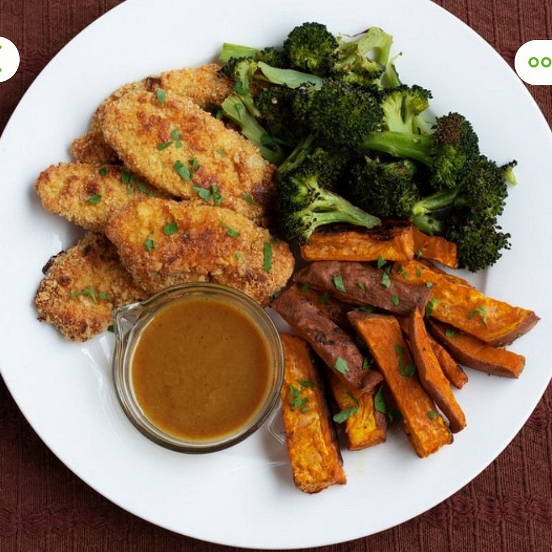 Chicken Tenders with Roasted Vegetables & Spicy Maple Mustard