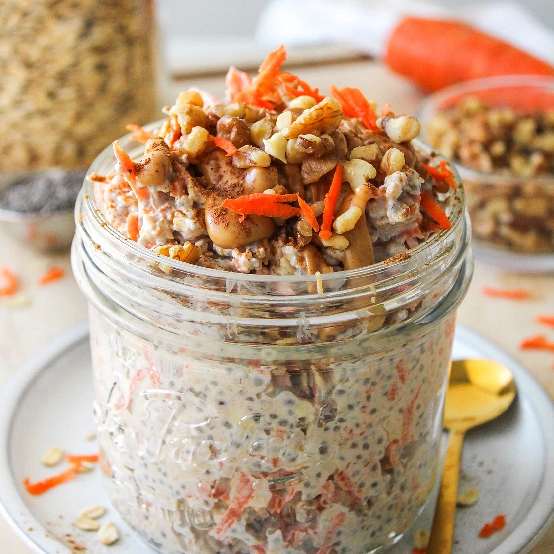 Carrot Cake Protein Overnight Oats
