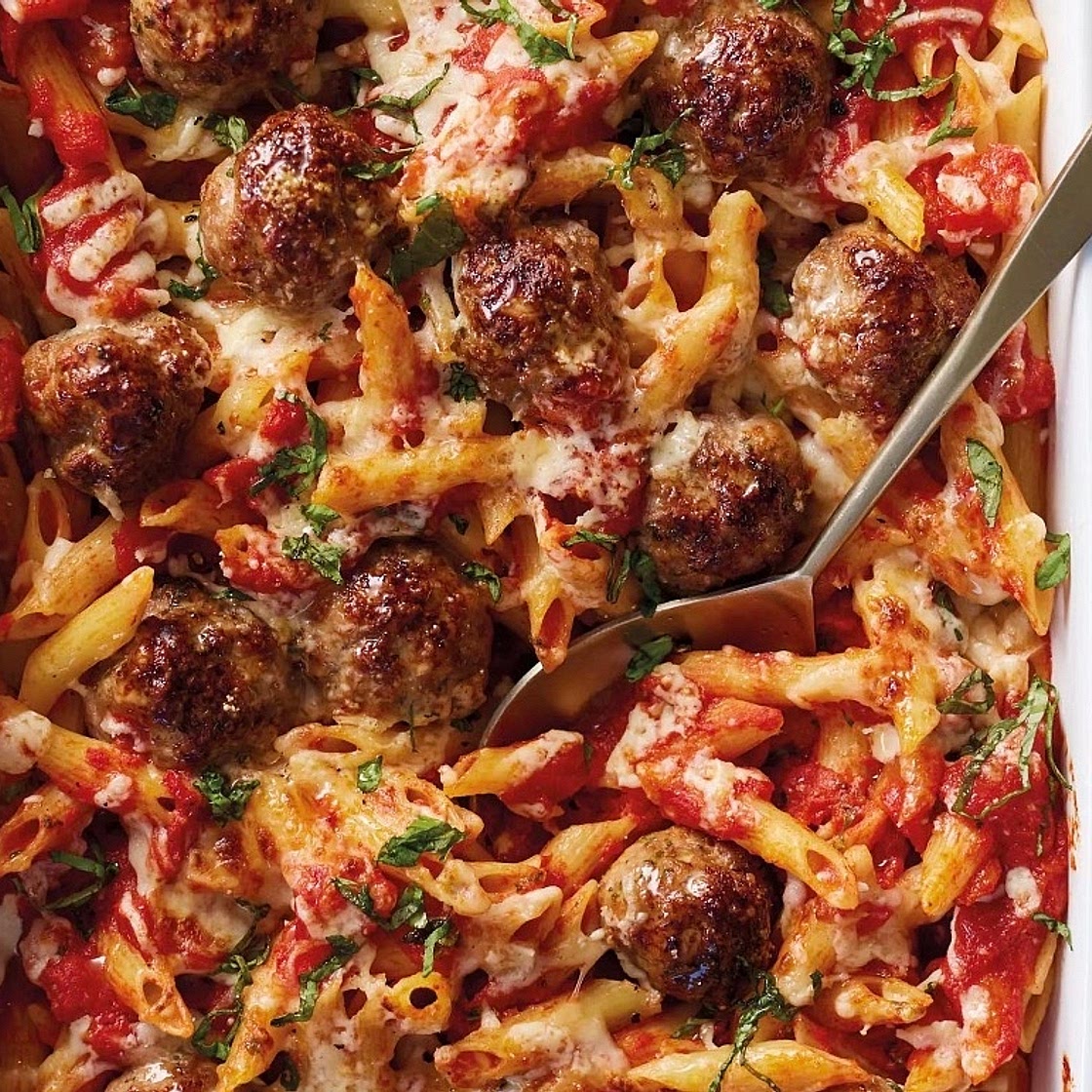 Traybake Meatball Marinara Pasta 