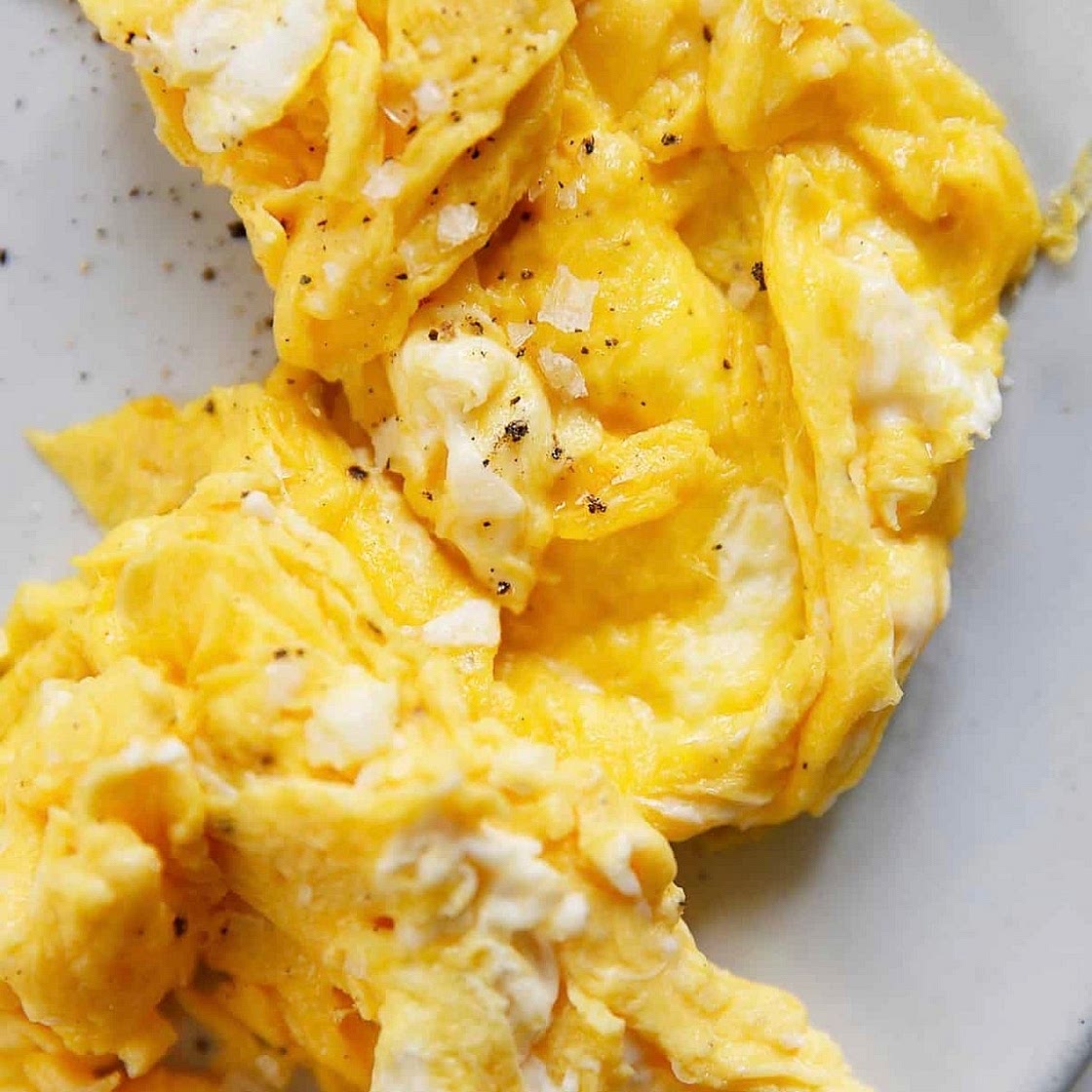 Scrambled  eggs with cheese(suluguni, chanakh)