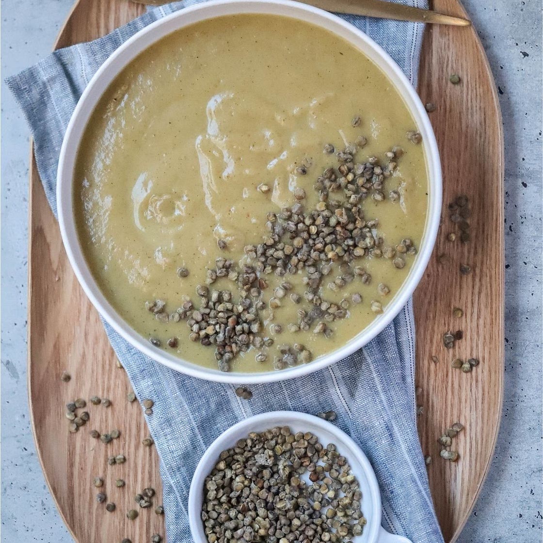 Cream of Zucchini Soup with Crispy Lentils