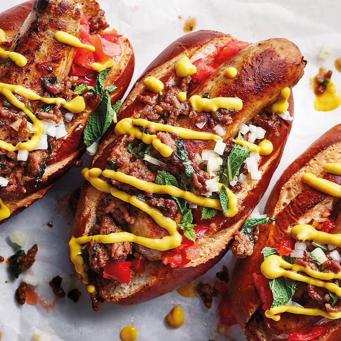 Chilli Hot Dogs