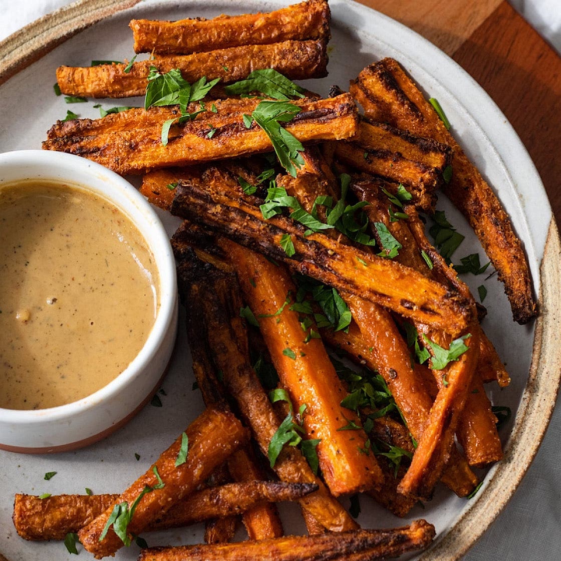 air fried crispy spiced carrot fries