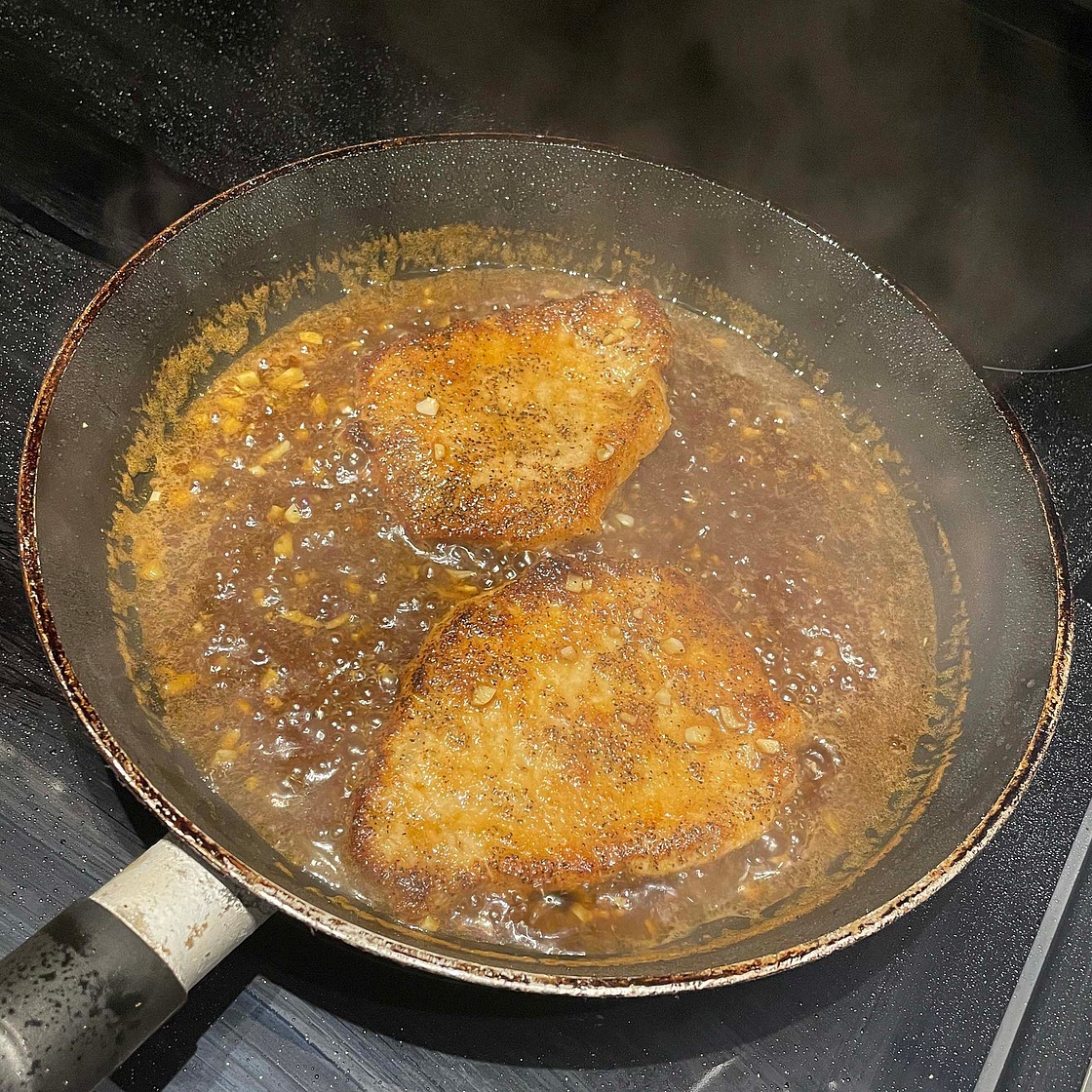 Easy Honey Garlic Pork Chops Recipe