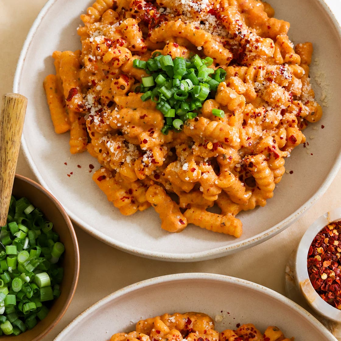 Creamy Gochujang Pasta with Tofu