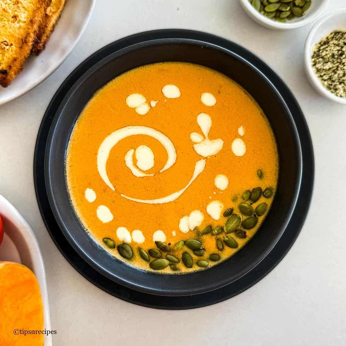 Butternut Squash Soup with Tomatoes (Easy, Healthy & Comforting)