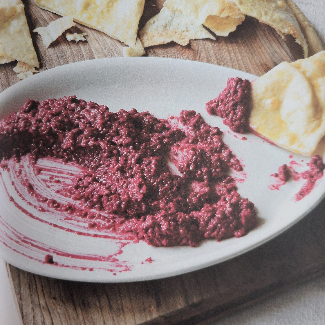 Beetroot and walnut hummus