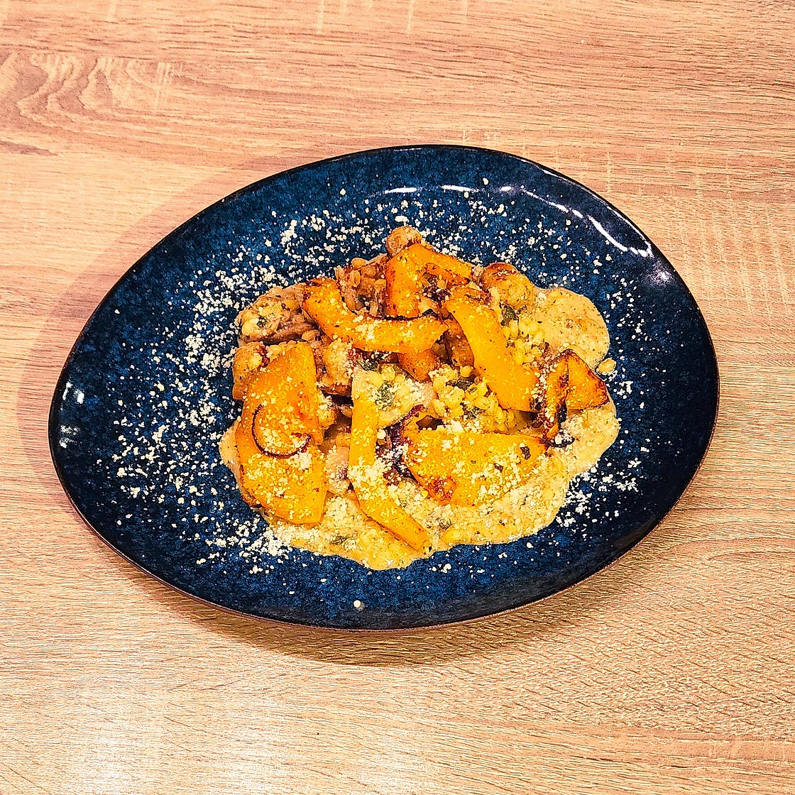 Courge butternut rôtie, pecorino & sauge