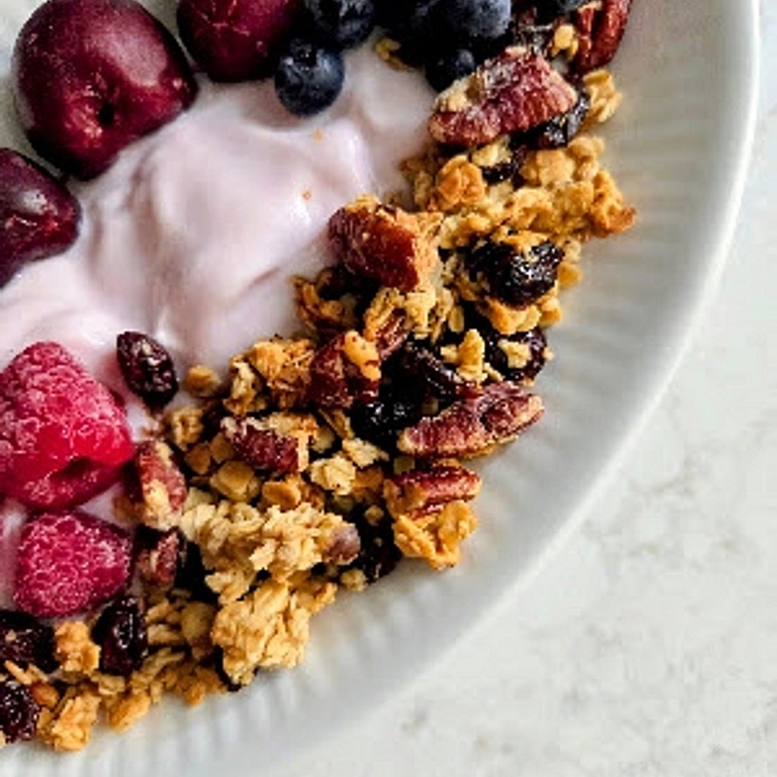 Easy Homemade Honey Granola
