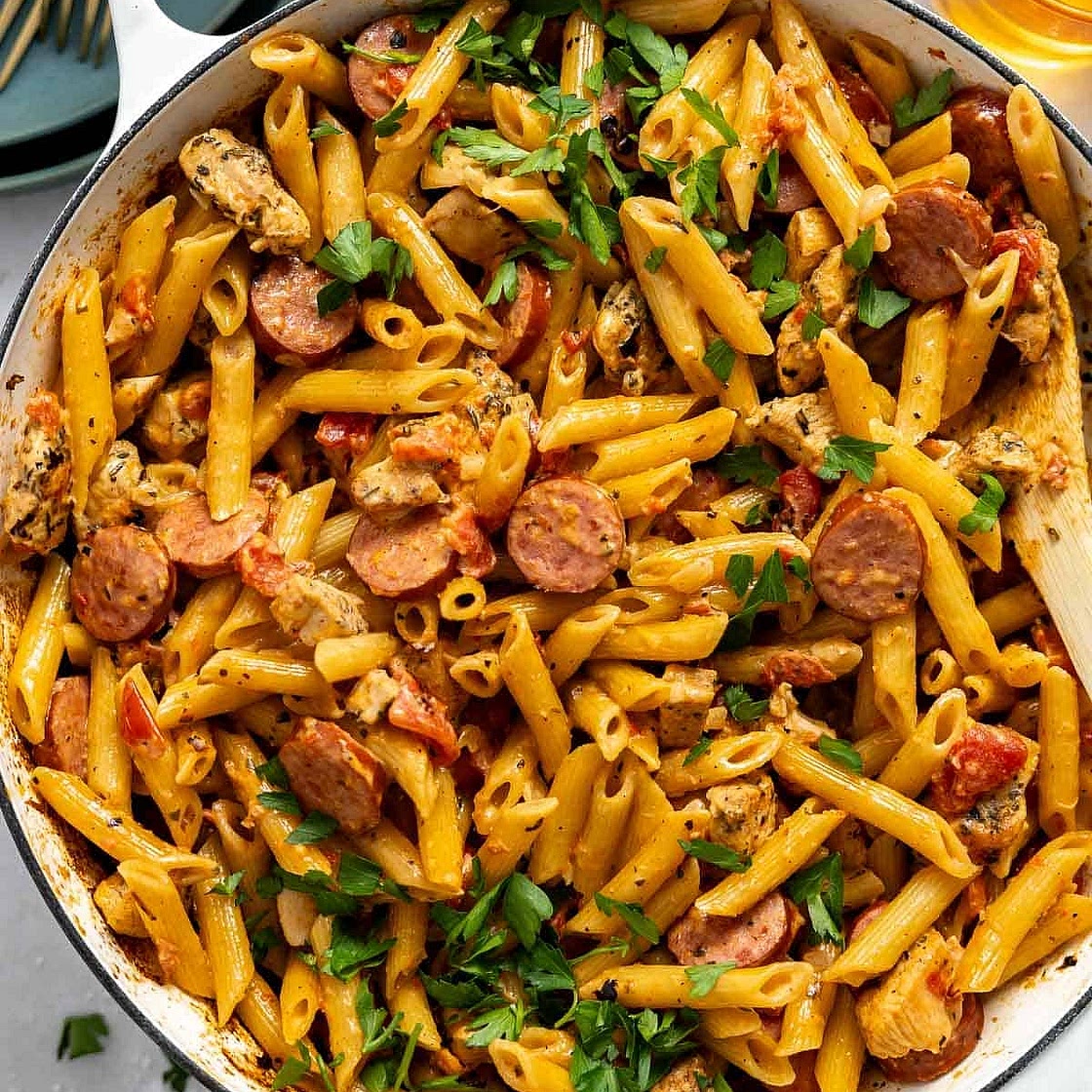 Creamy Cajun Chicken & Sausage Pasta with Rainbow Vegetables