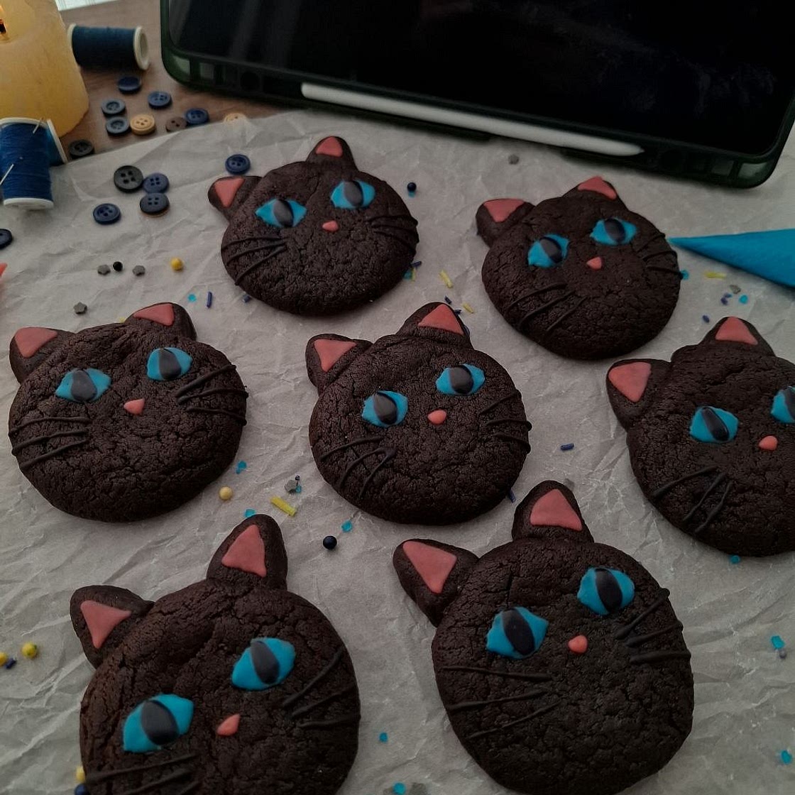 Coraline Chocolate Cat Cookies
