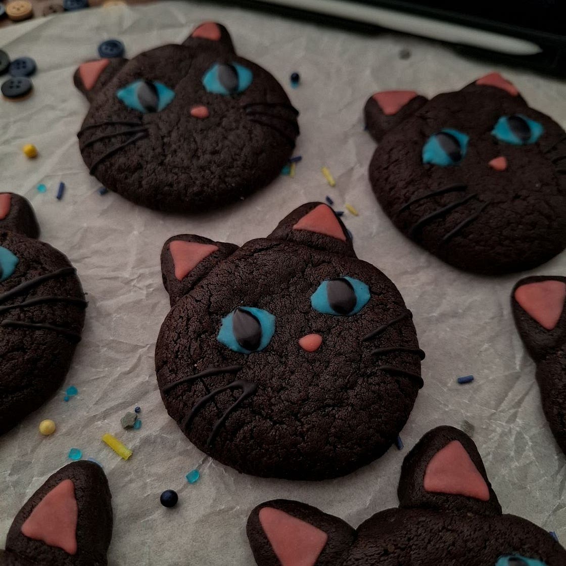 Coraline Chocolate Cat Cookies