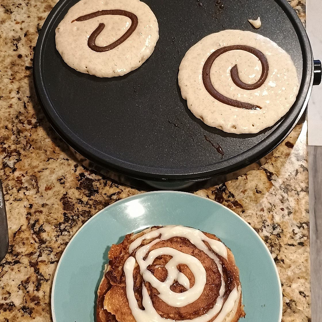 Cinnamon Roll Pancakes