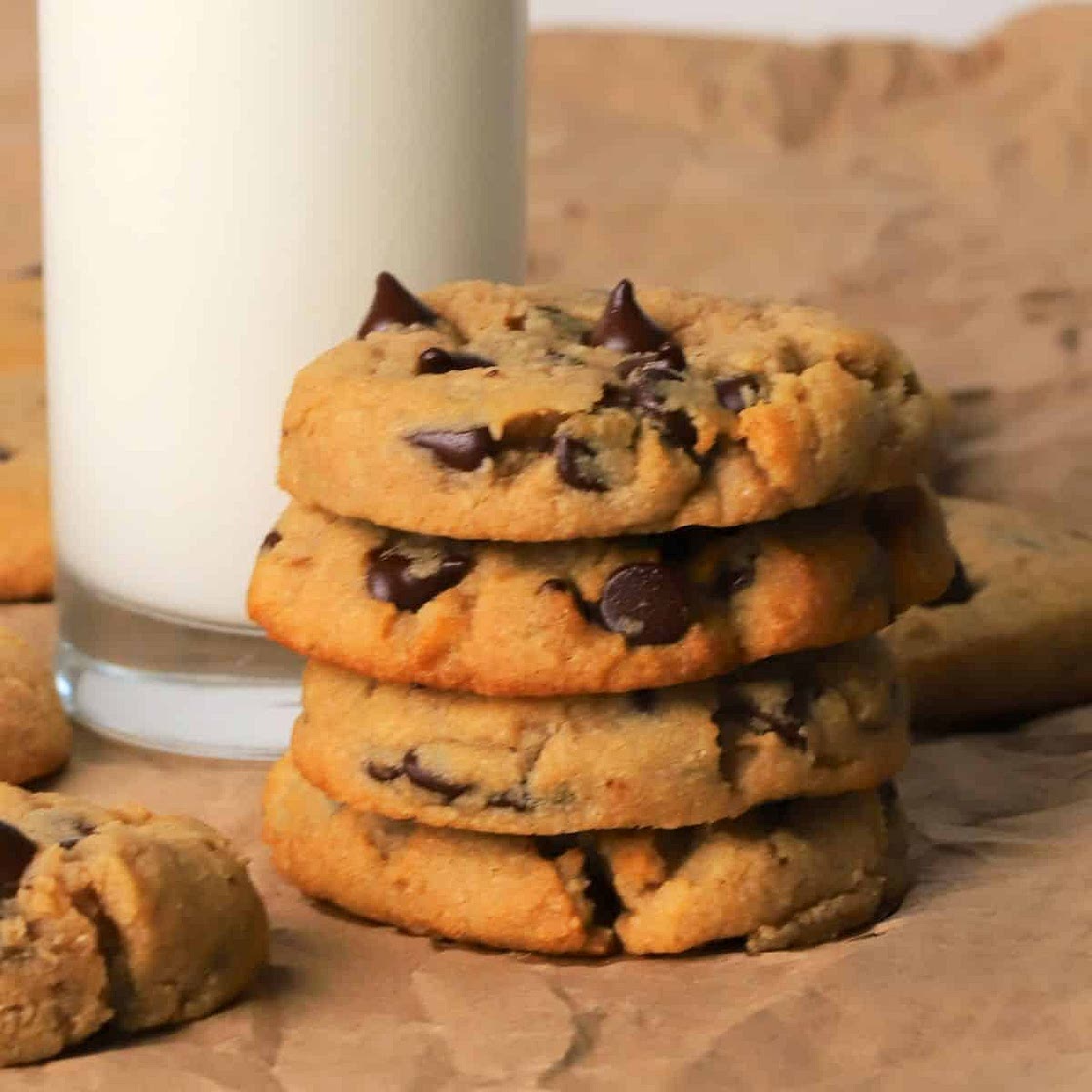 Low Carb Chocolate Chip Cookies (Soft & Chewy)