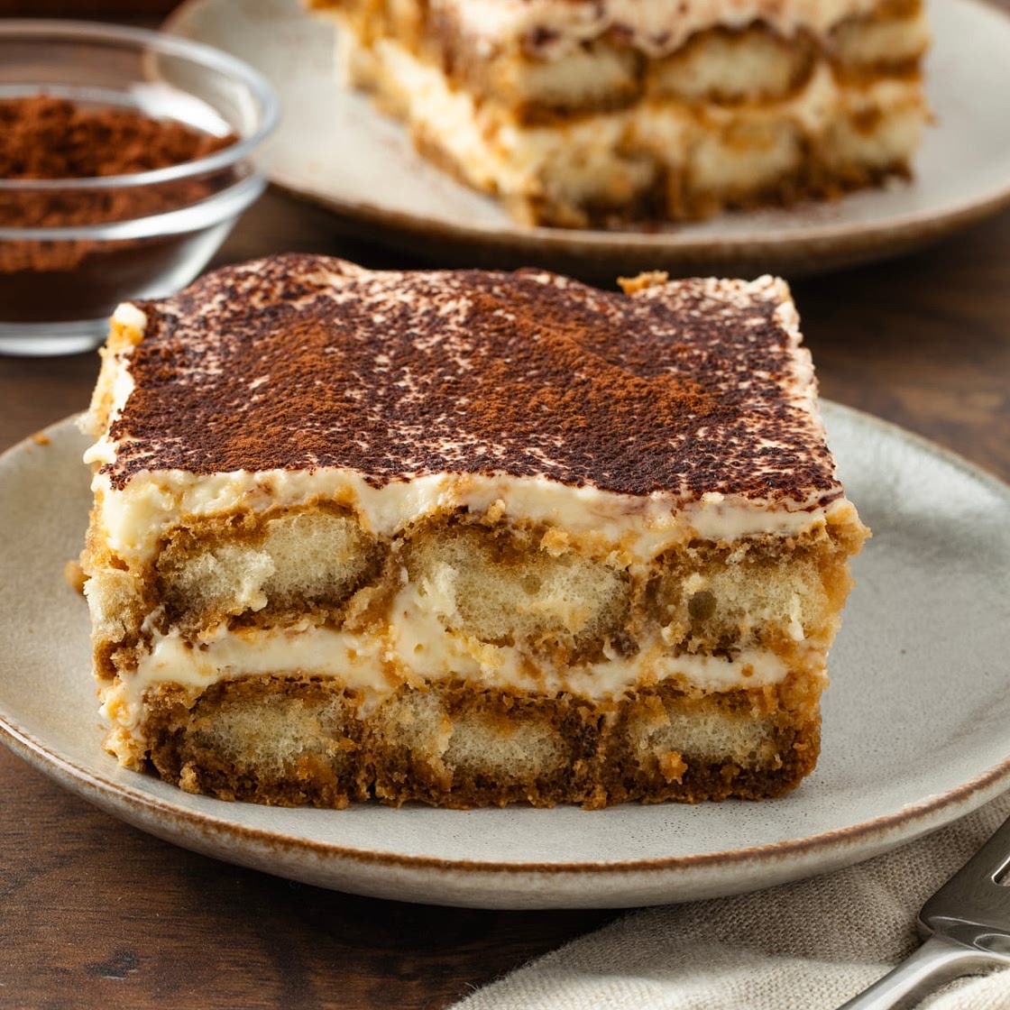 Claasic italian Tiramisu