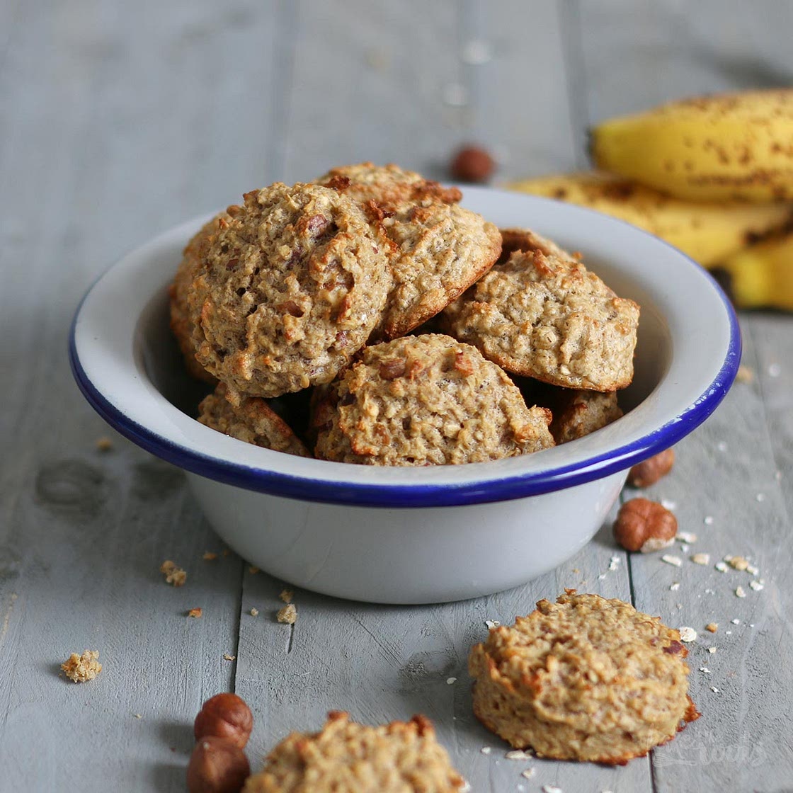 Banane Haselnuss Haferflocken Cookies (zuckerfrei/glutenfrei)