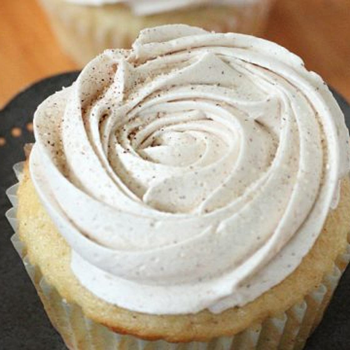 Apple Pie Stuffed Cupcakes