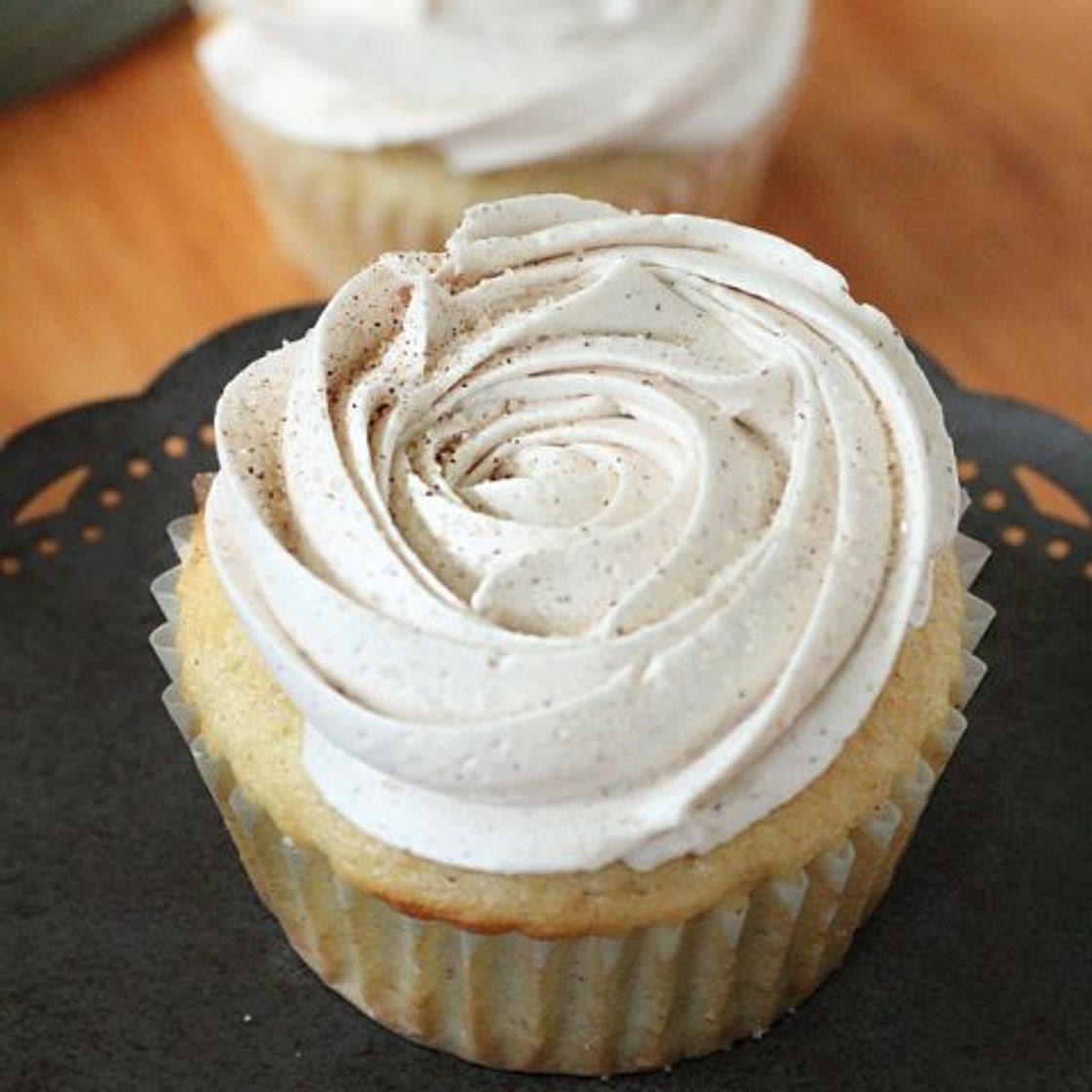 Apple Pie Stuffed Cupcakes