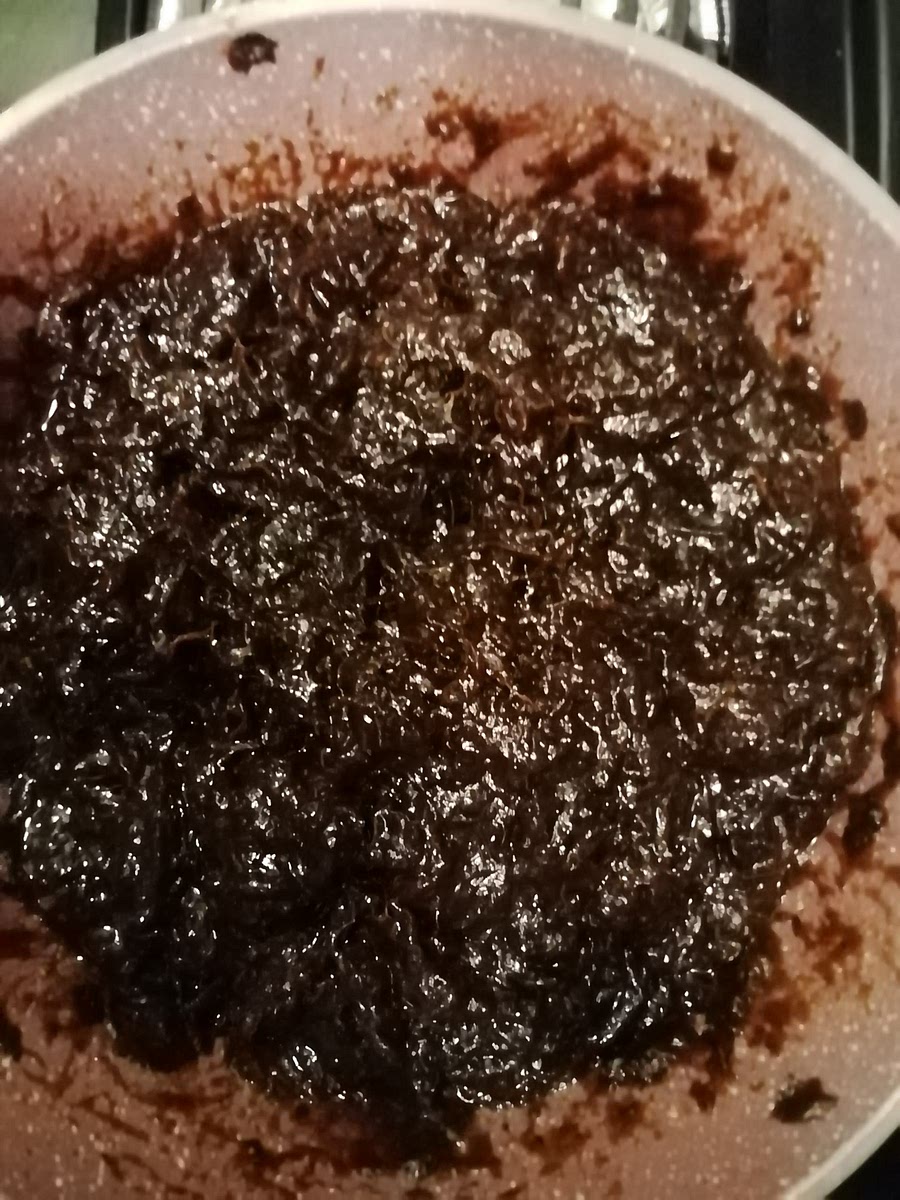 Heat water and prunes in a large saucepan over medium heat. Cook until the prunes are very soft and water is evaporated, stirring occasionally- approximately 30 minutes. Once the prunes are very soft, mash them with a potato masher or blitz them through a food processor. Add lemon juice, cardamom, vanilla, sugar and cinnamon and stir well. Set aside.