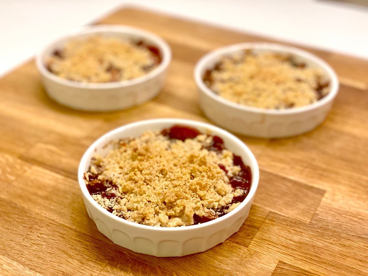 Serve hot! (ok, not too hot... leave it at least 5-10 minutes before eating)
Enjoy!