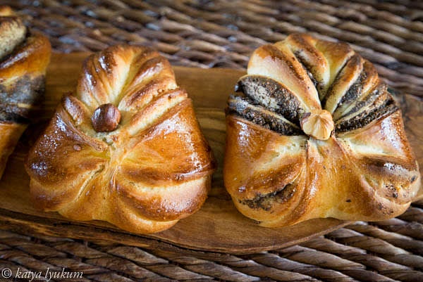 Bake for 20-25 minutes or until golden brown. Let cool to room temperature before serving.