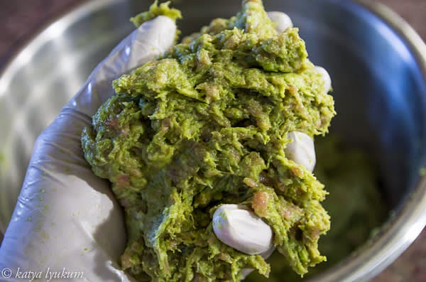 Let chorizo develop flavors for at least 24 hours refrigerated before cooking with it. Pack extra portions of chorizo into Ziplocks and freeze to cook later.