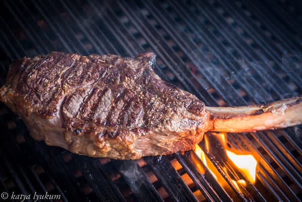 Preheat your grill red hot. Remove the foil and sear the steak for 2-4 minutes on each side, flipping the steak three times. Turn the steak 45 degrees to make attractive grill marks for the last two times.