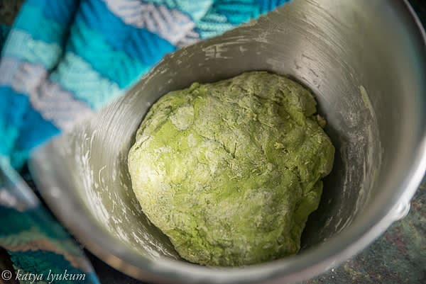 When ramps puree reaches room temperature (72F), add yeast and stir to dissolve. Transfer ramps puree to the mixing bowl, add flour and stir at low speed to combine all ingredients using a hook attachment. Cover and let rest at room temperature for 30 minutes.
