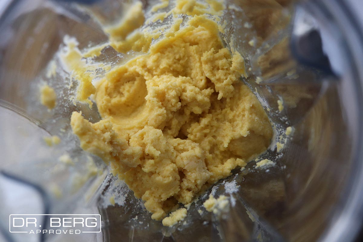 4. In a food processor or blender, combine almond flour, egg yolks, butter, and baking powder.