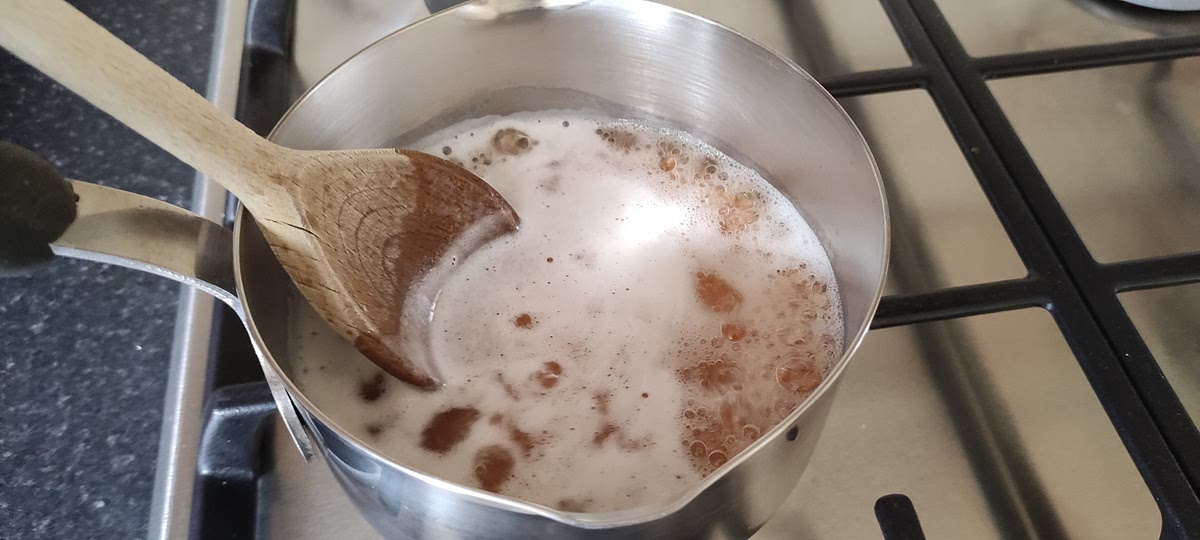 Add the lentils to the boiling water and cook for 7-10 minutes