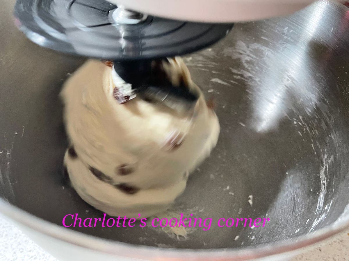 In the stand mixer, add in all the dough ingredients except for butter. Use slow speed mix for 2 minutes. Add in butter and turn the speed to medium and mix for 3 minutes. Turn the speed to high and mix for 5 minutes. Add in sultanas and mix for the other 3 minutes.