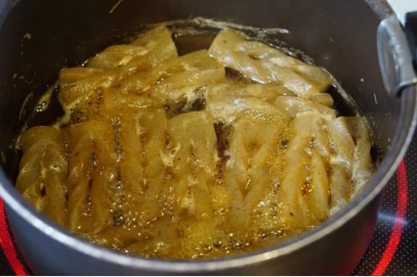 Add the simmering ingredients and cook over medium heat until almost all the liquid has evaporated, about 15-20 minutes. Serve and enjoy 🙂