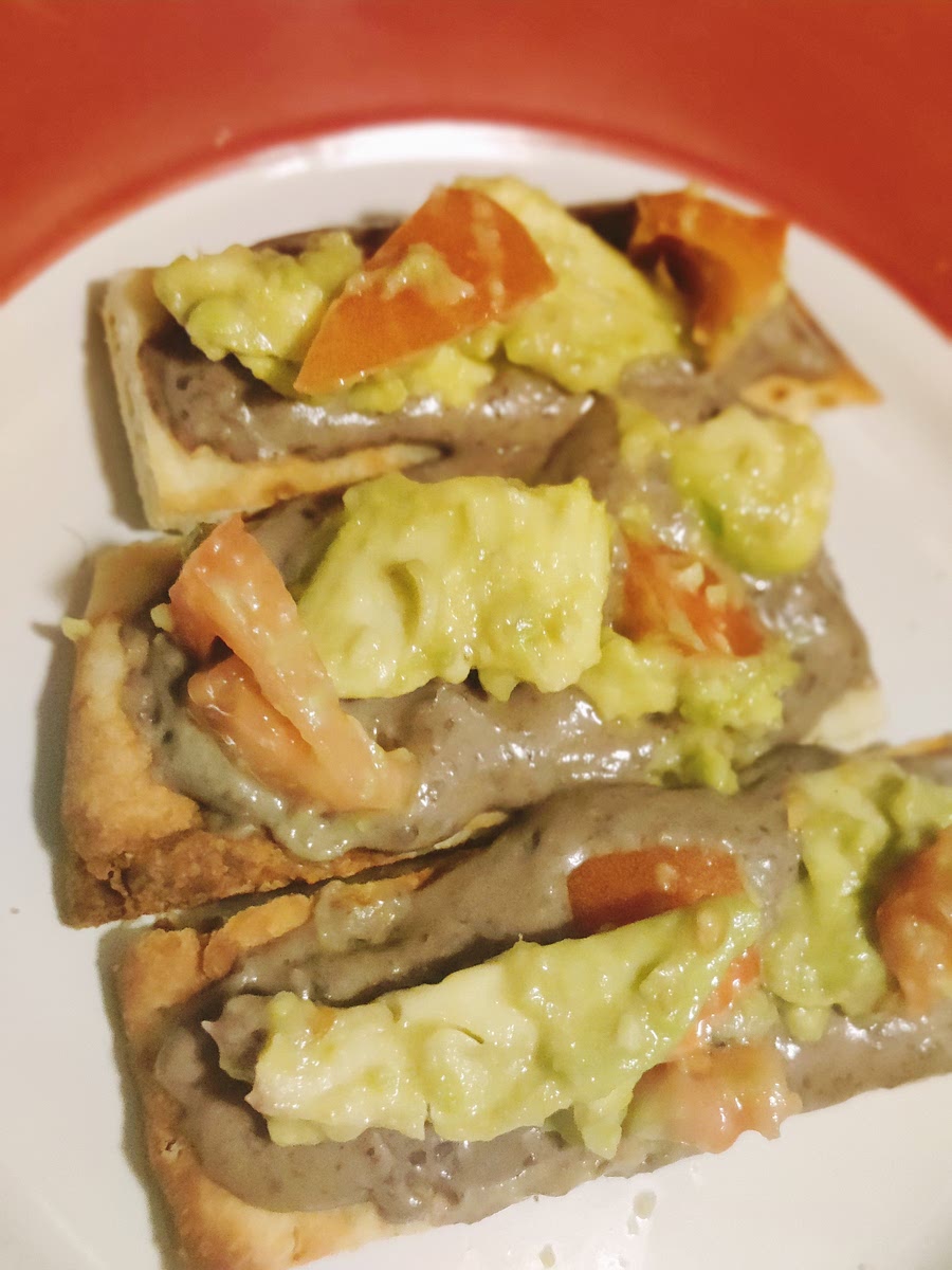 You can present this with more drizzles of oil and paprika. Serve with whole wheat crackers, whole wheat flat bread, or jicama.