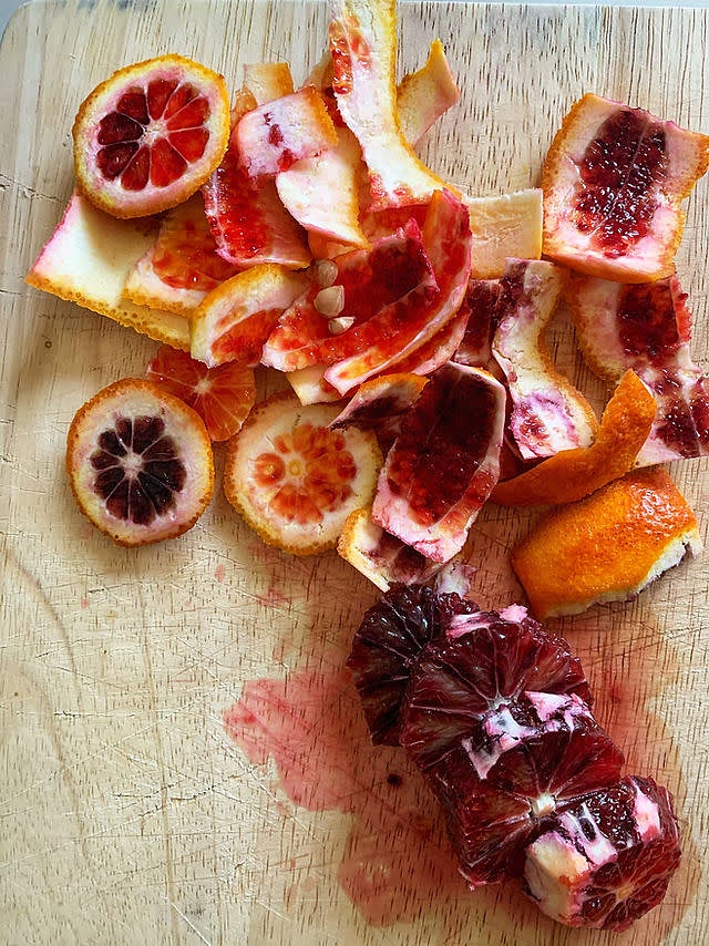 Start by prepping the Oranges, by cutting the top and bottom off each orange, then cut off all the skin and pith (white part) around the orange. Until you have a lovely peeled orange with no outer skin attached. Then slice each orange into 1cm thick slices, making sure you carefully remove any pips in the slices.