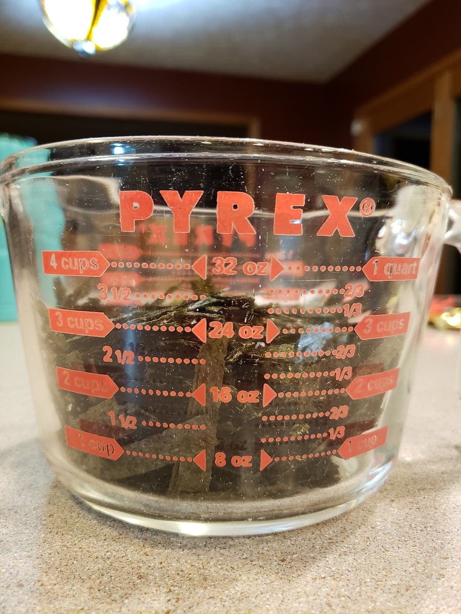 You should have roughly 2 cups of seaweed strips. (we had too much)