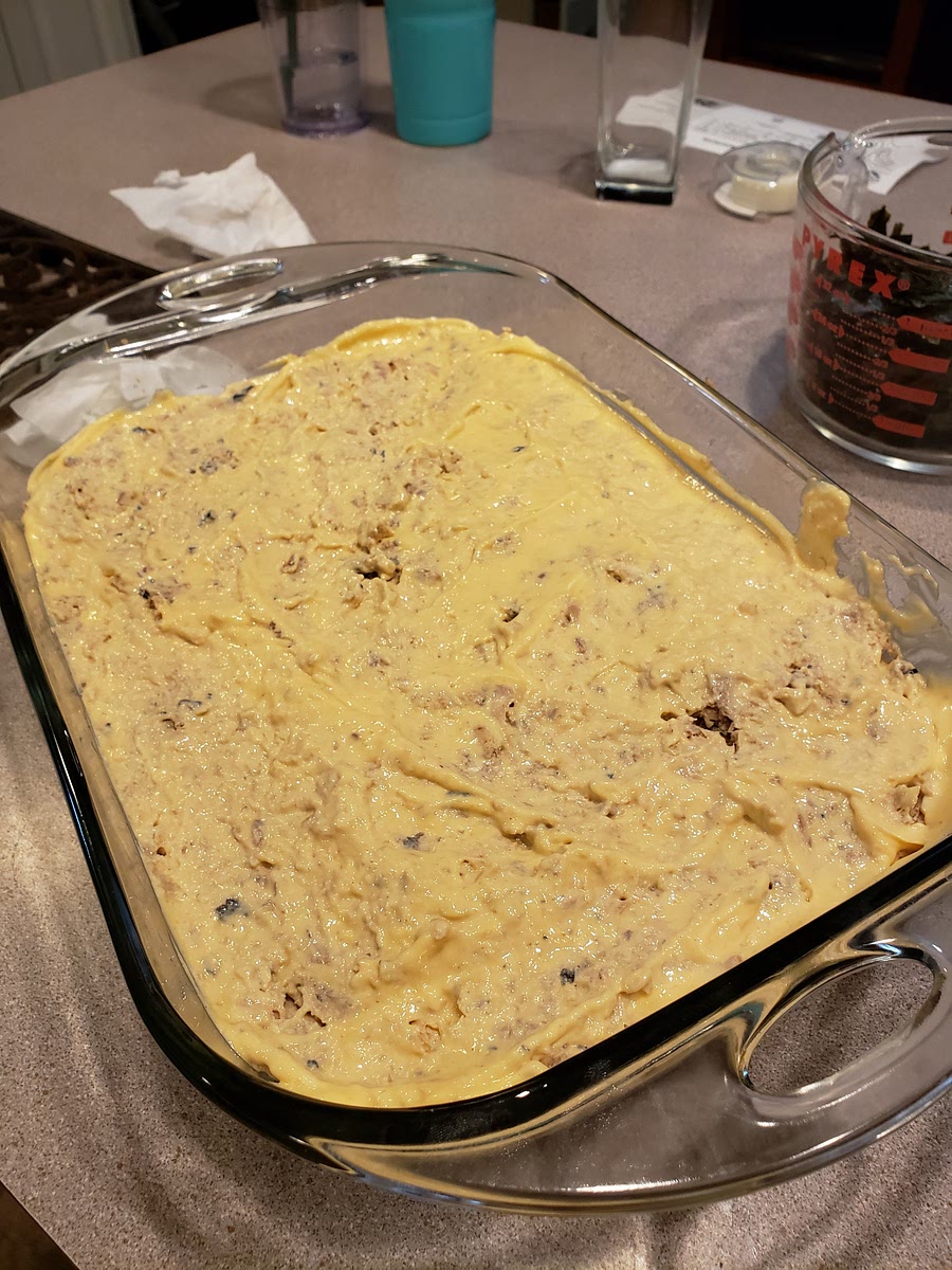 Spread the mentai sauce evenly over the rice.