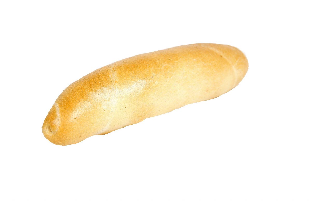 Cut the bread into medium sizes.