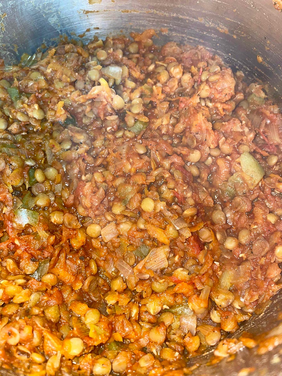 Pour finir ajouter les lentilles et poursuivre la cuisson 15minutes.