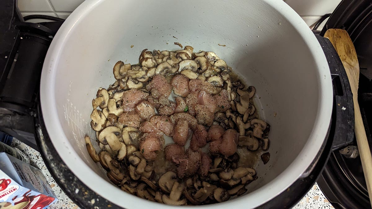And and cook the cubed chicken breast along with the salt and pepper.