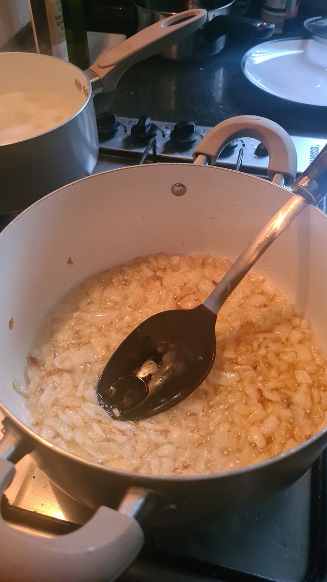 Preheat the oil then put the onions. The onions should be transparent or light brown. Put a bit of salt