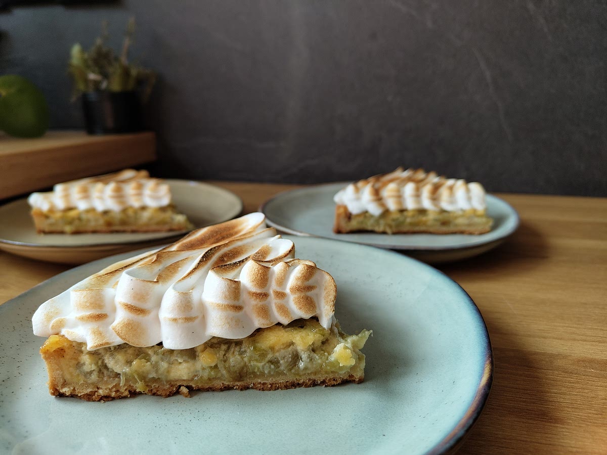Dresser à l'aide d'une poche à douille, un petit coup de chalumeau et c'est parti !