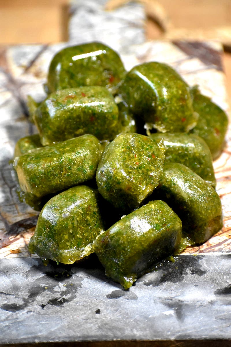 4. Freeze it in ice cube trays. Once completely frozen, store the cubes in freezer bags.
